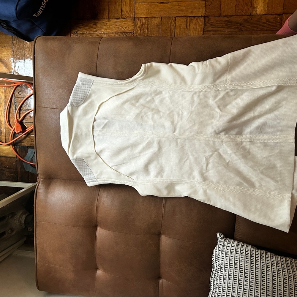 RAG AND BONE WHITE VEST SIZE MEDIUM